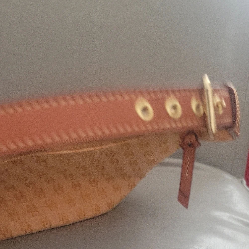 Dooney & Bourke Orange Shoulder Bag - Picture 5 of 8